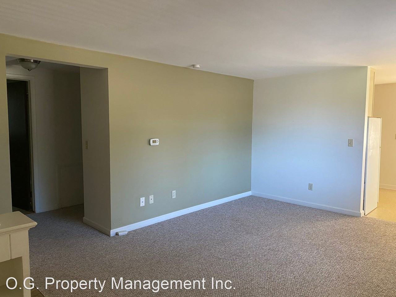 67 / 77 Barbie Court - Photo 3 of 18