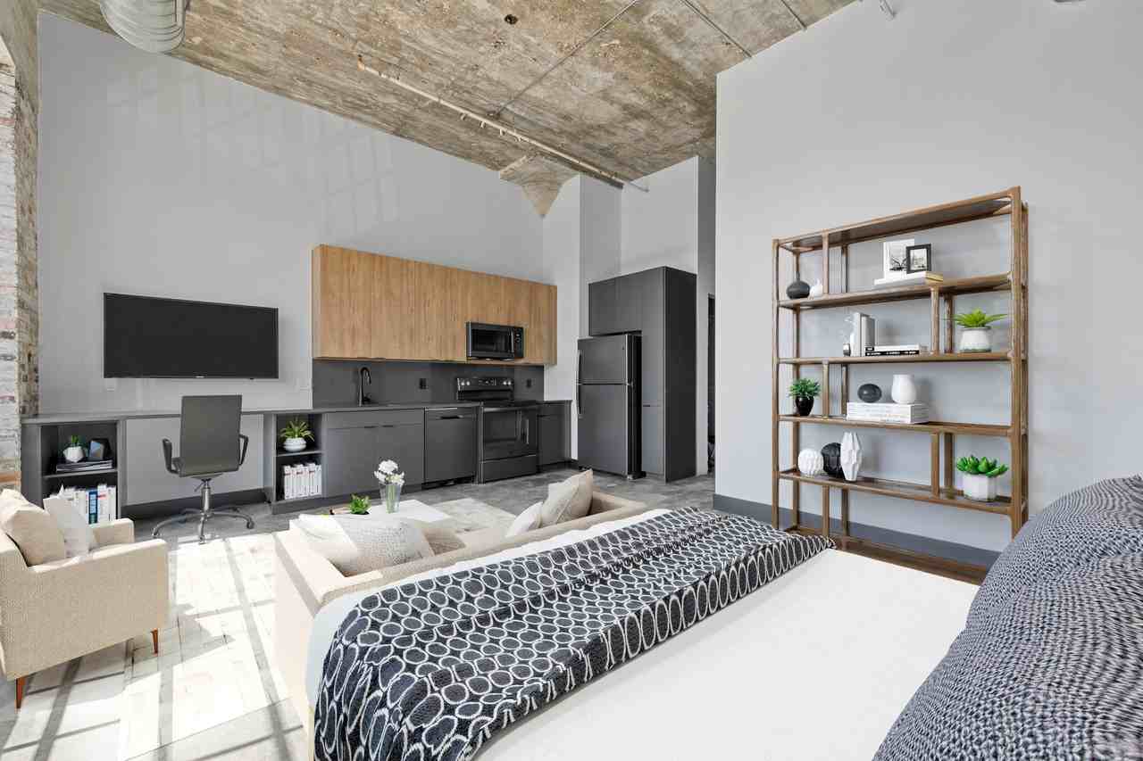 415 N. Garrison Ave. - Photo 2 of 50