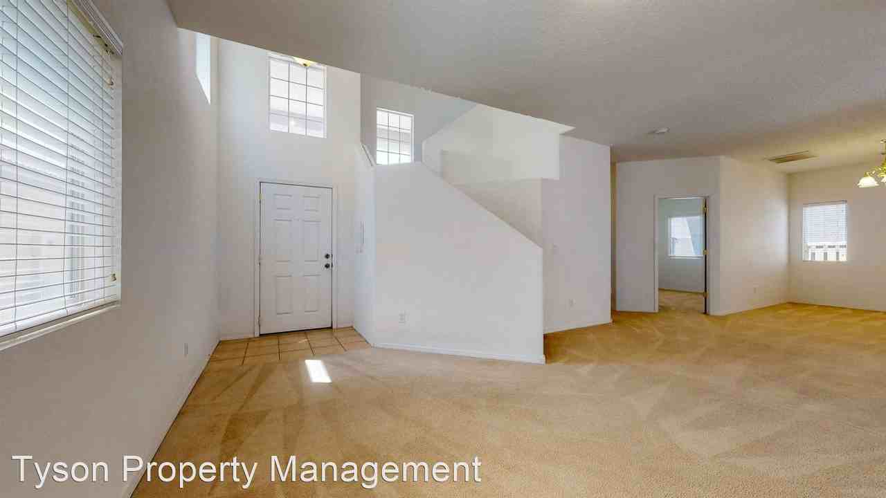 7301 Tree Line Ave Nw - Photo 2 of 22