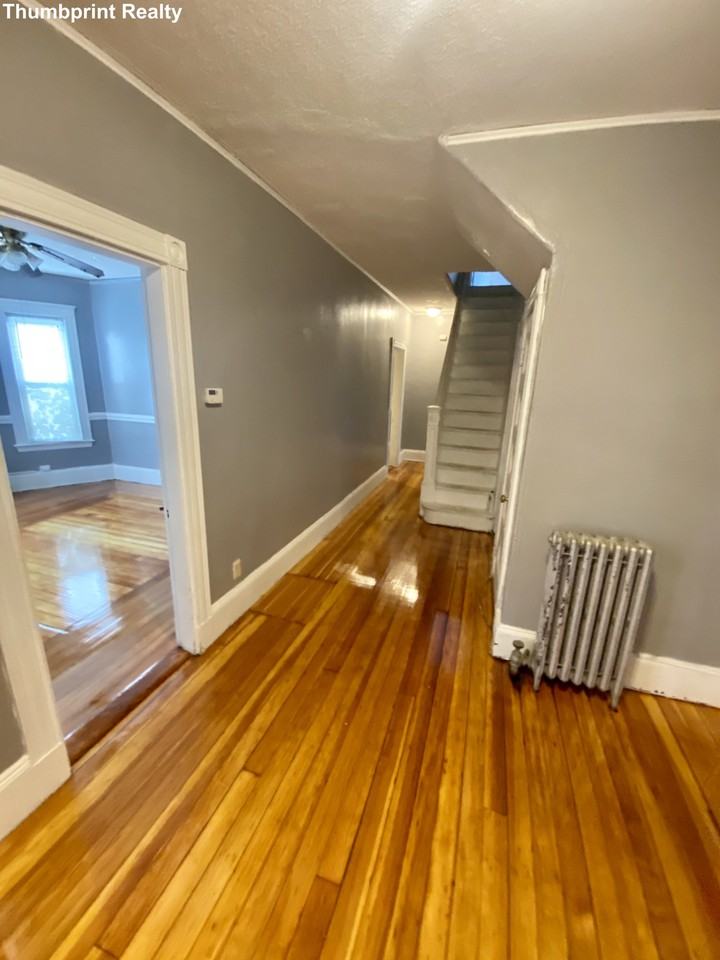 14 Larchmont St - Photo 2 of 12