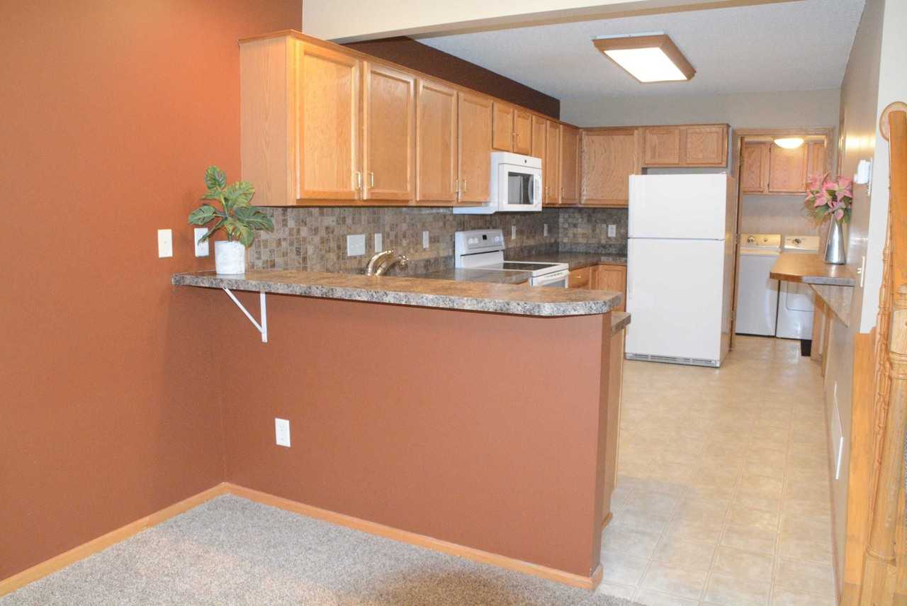 8954 Pheasant Ln - Photo 2 of 11