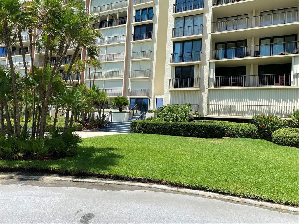 1400 1400 GULF BOULEVARD 610 - Photo 2 of 39