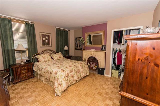 779 Montgomery Street - Photo 2 of 5