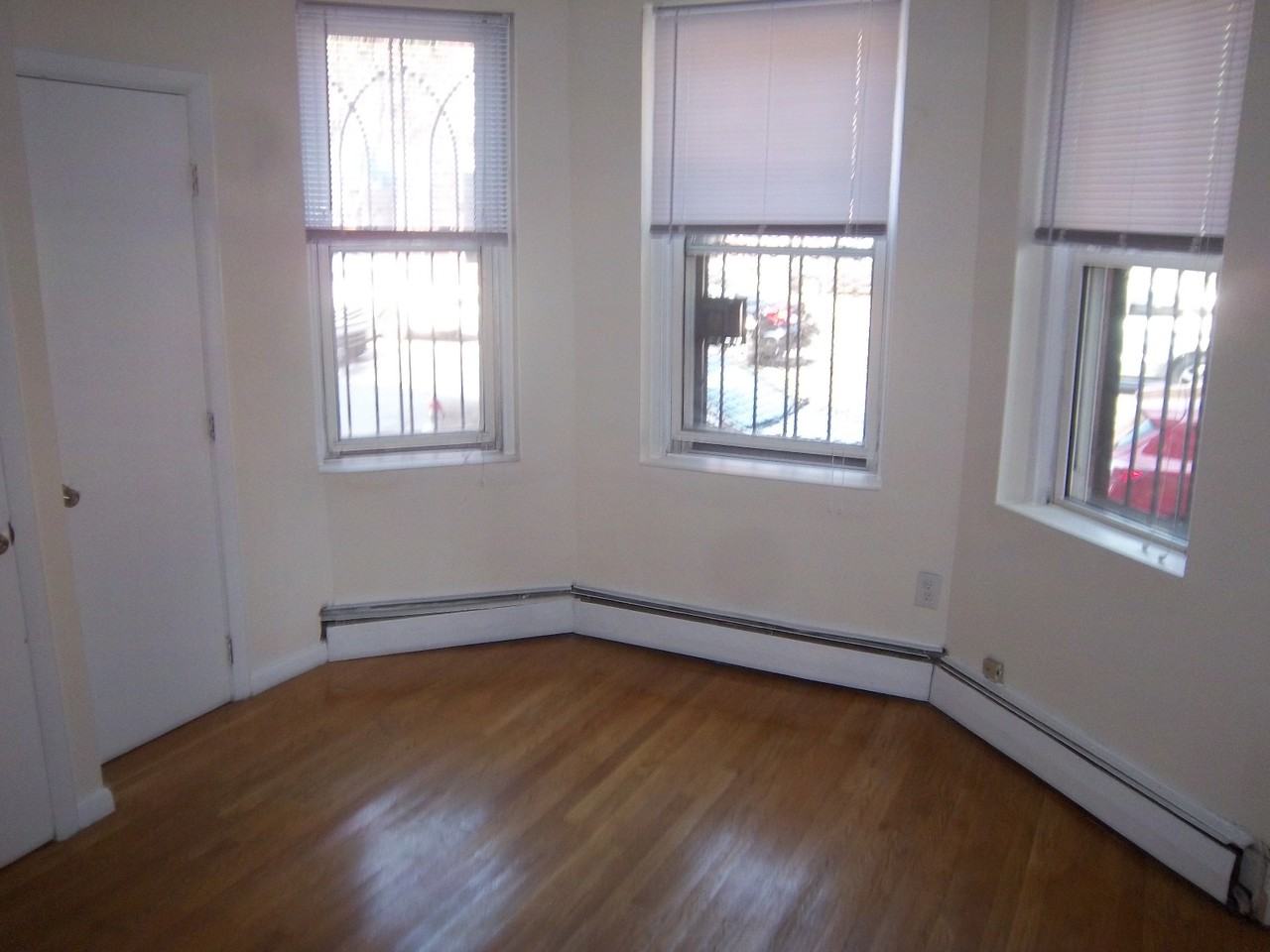 53 South Huntington Avenue