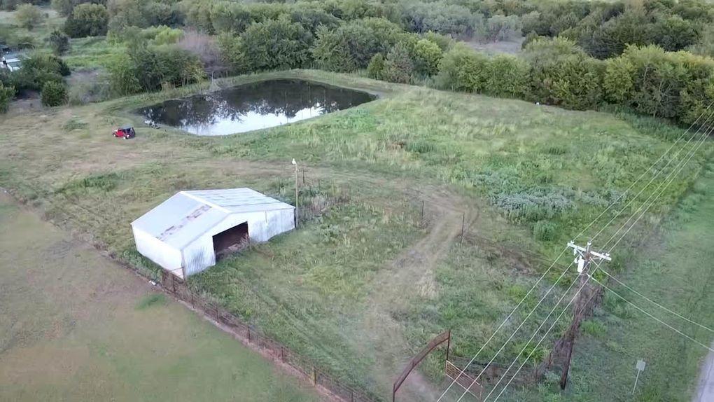 6064 County Road 164 - Photo 2 of 17