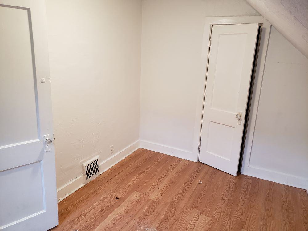 3506 N 23rd St - Photo 2 of 8