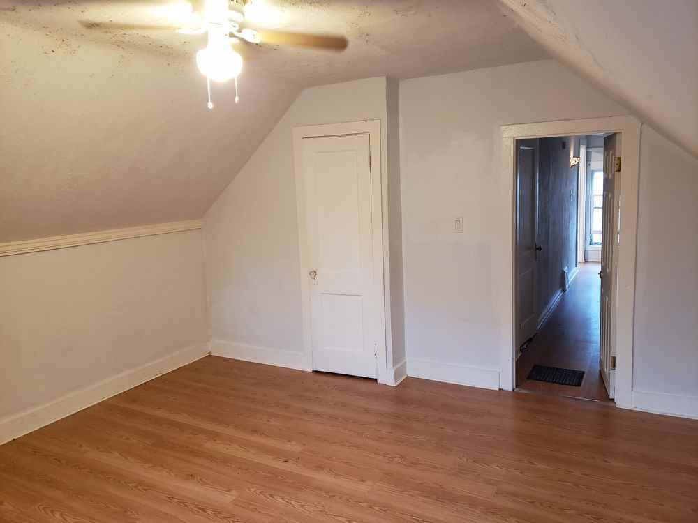 3506 N 23rd St - Photo 3 of 8