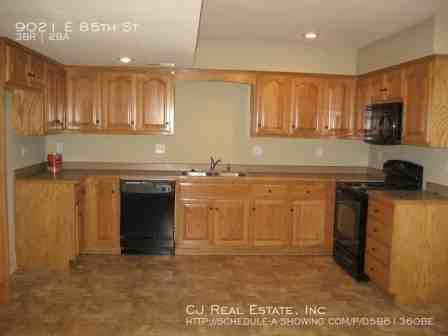 9021 E 85th St - Photo 3 of 7