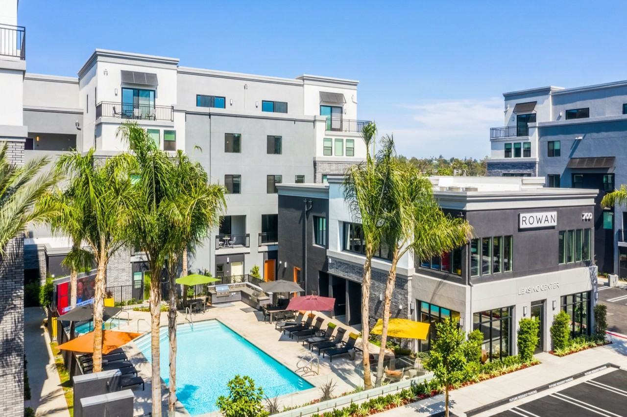 Rowan - Photo 2 of 41