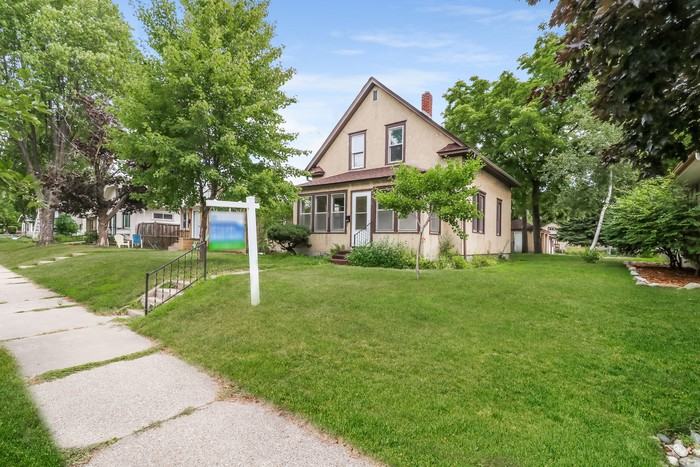 3535 2nd St Ne - Photo 3 of 15