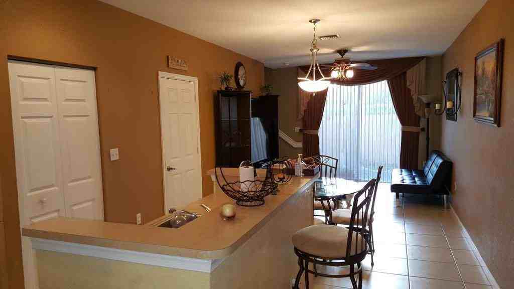 6373 Landings Way - Photo 3 of 17
