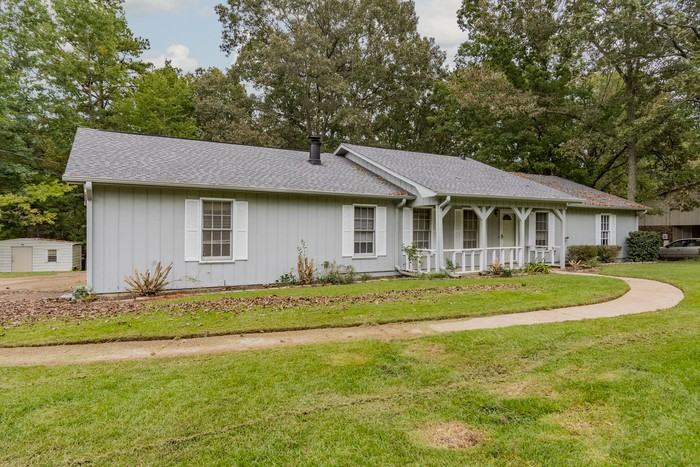 2810 Union Chapel Rd - Photo 2 of 30