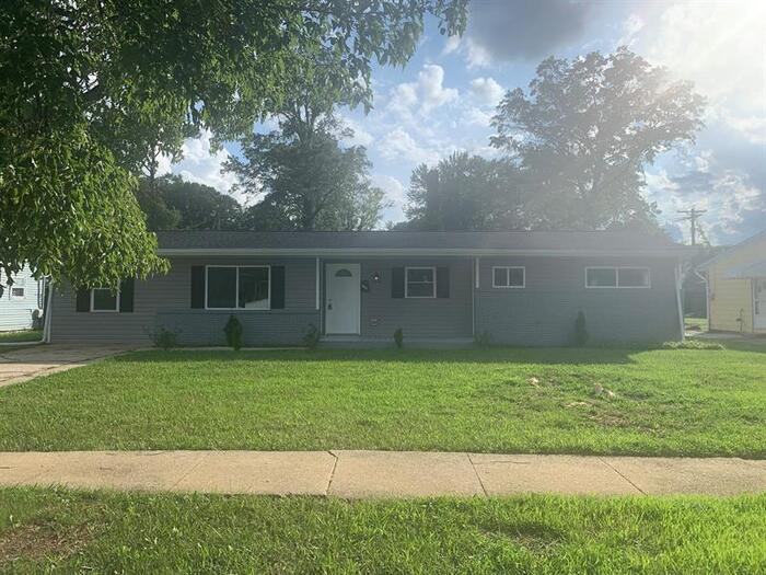 6724 Alter St - Photo 2 of 19