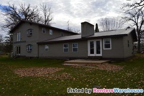 8802 51st St NW - Photo 3 of 15