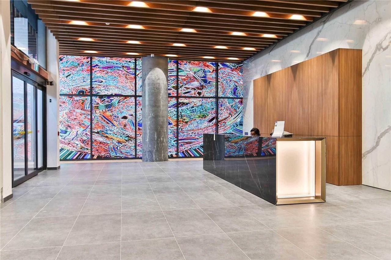 161 Roehampton Avenue #1604 - Photo 6 of 20