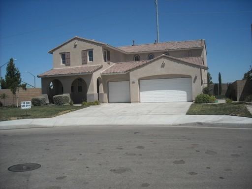 4827 Jade Ct - Photo 2 of 9