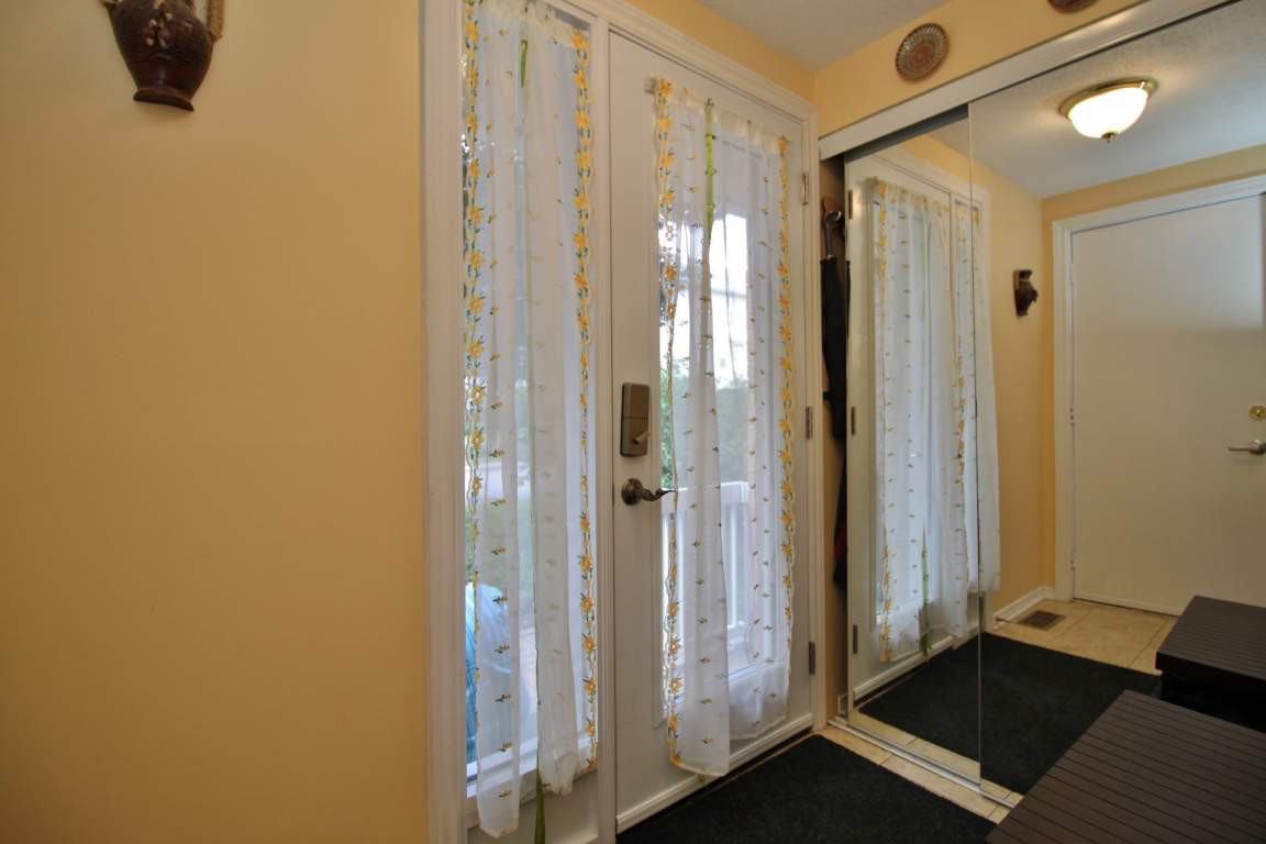 4F Maple Ridge Cr Apartments - Ottawa ON | Zumper