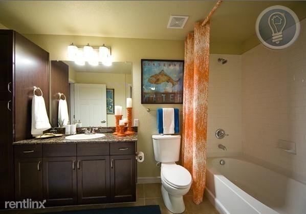 79 Rainey St - Photo 3 of 11