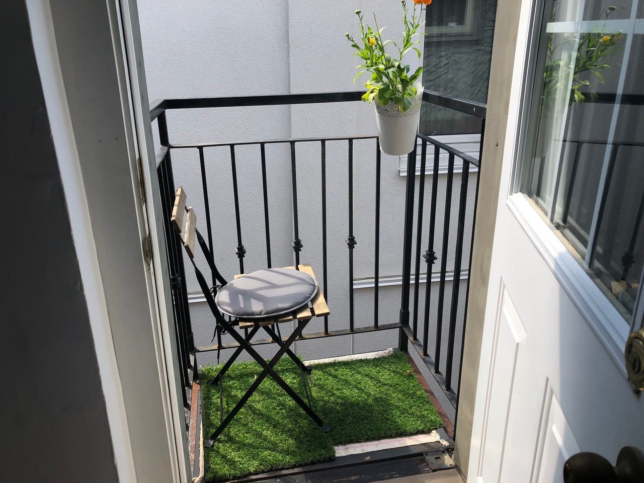 310 Pacific Avenue - Photo 6 of 14