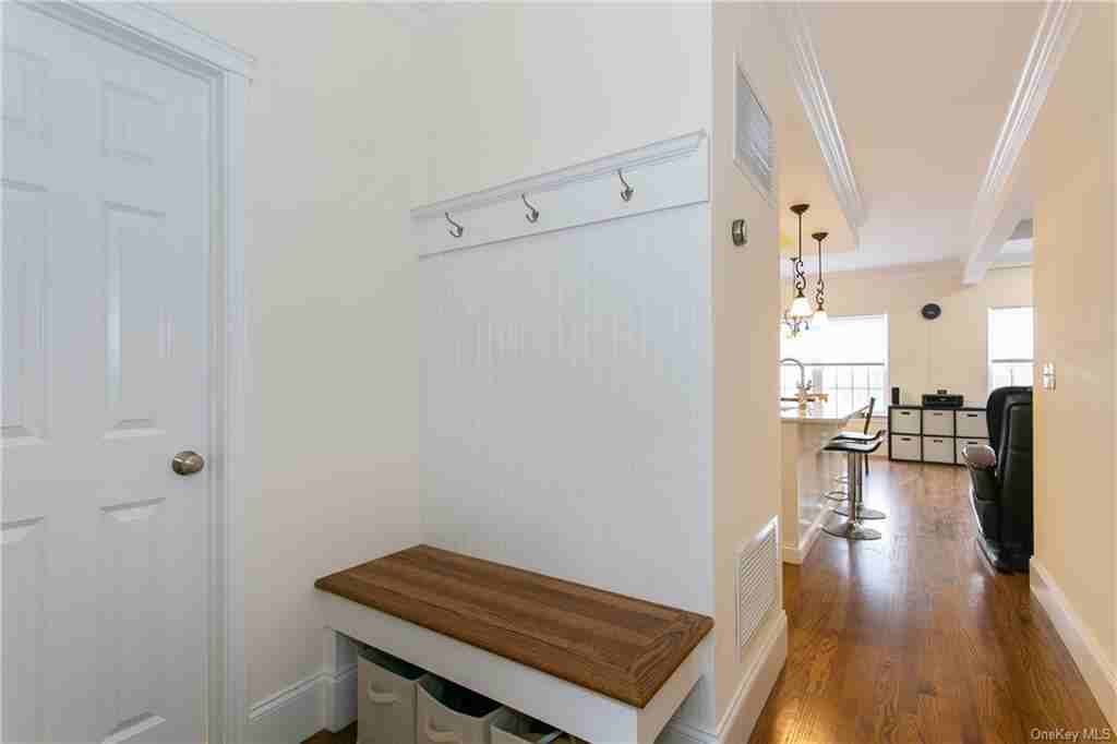 3 Robert Rinaldi Ln - Photo 2 of 33