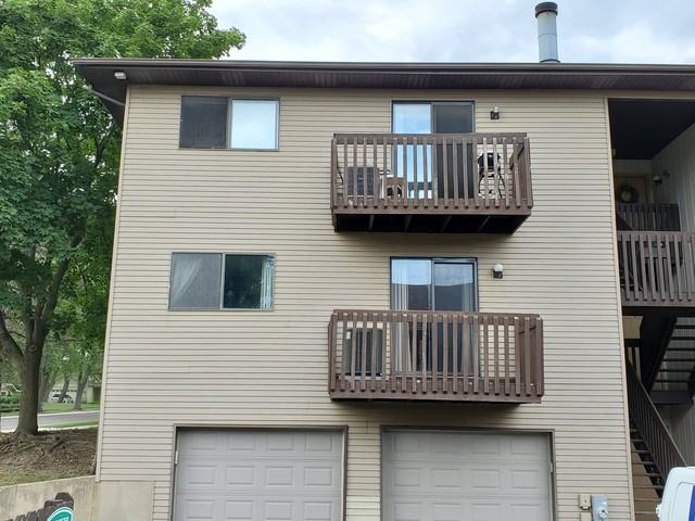 391 S Collins St #A - Photo 3 of 11