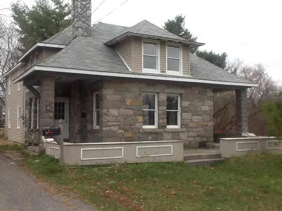 9 School St, Presque Isle, ME 04769 3 Bedroom House for Rent for $850