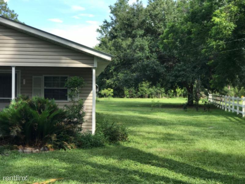 3126 Spatola Dr - Photo 2 of 12