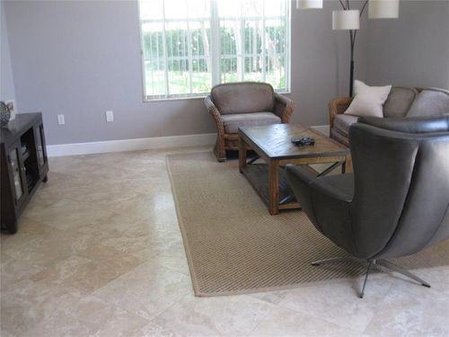 6879 Julia Gardens Dr - Photo 2 of 8