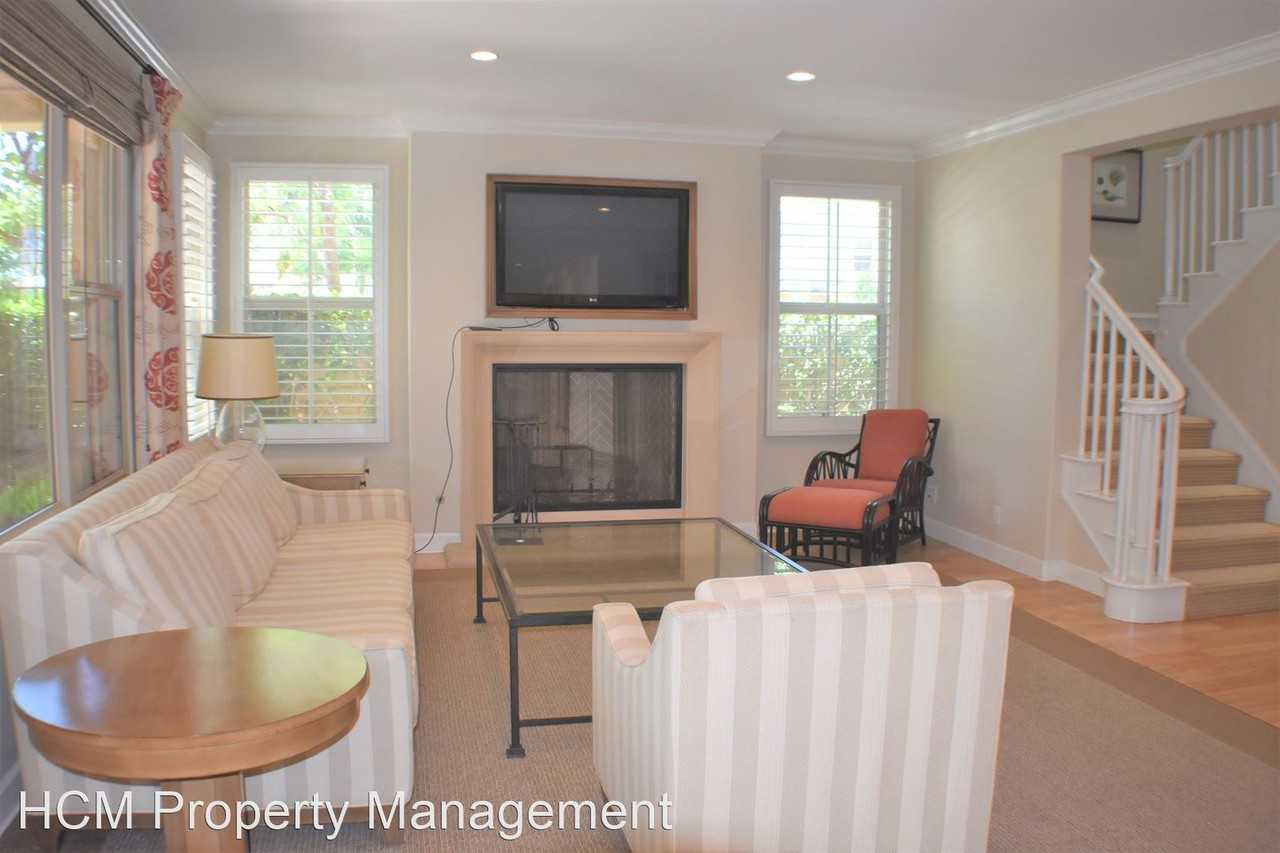 52 Honeyrose - Photo 2 of 12