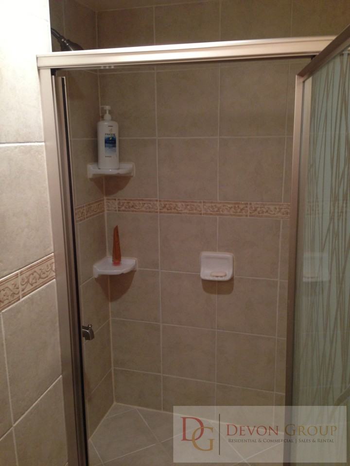 1911 New Hyde Park Rd #GL - Photo 3 of 4