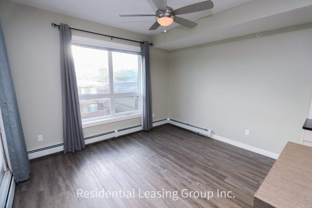 406 5 Ave Ne - Photo 3 of 8