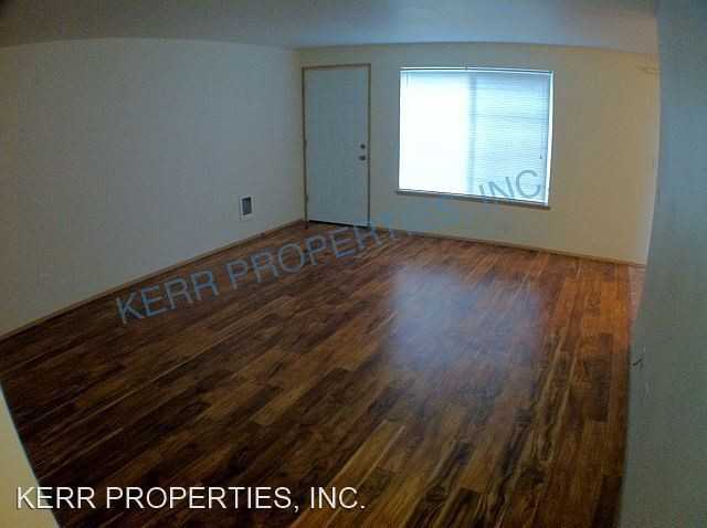 2203 SE 96th Dr - Photo 2 of 15