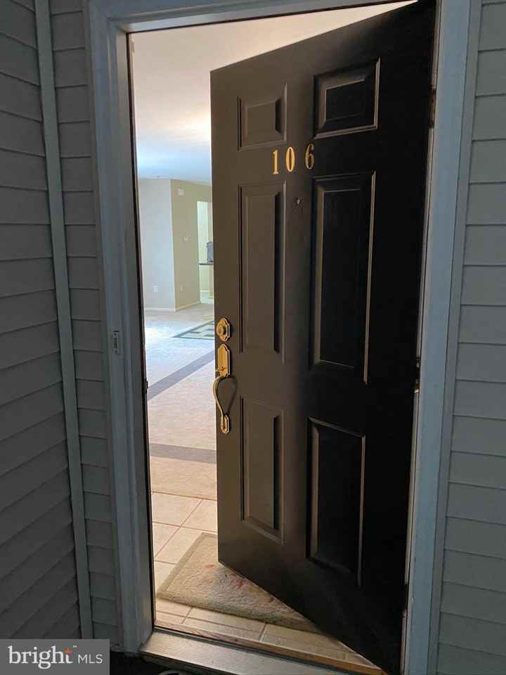 106 Natalie Rd - Photo 2 of 31