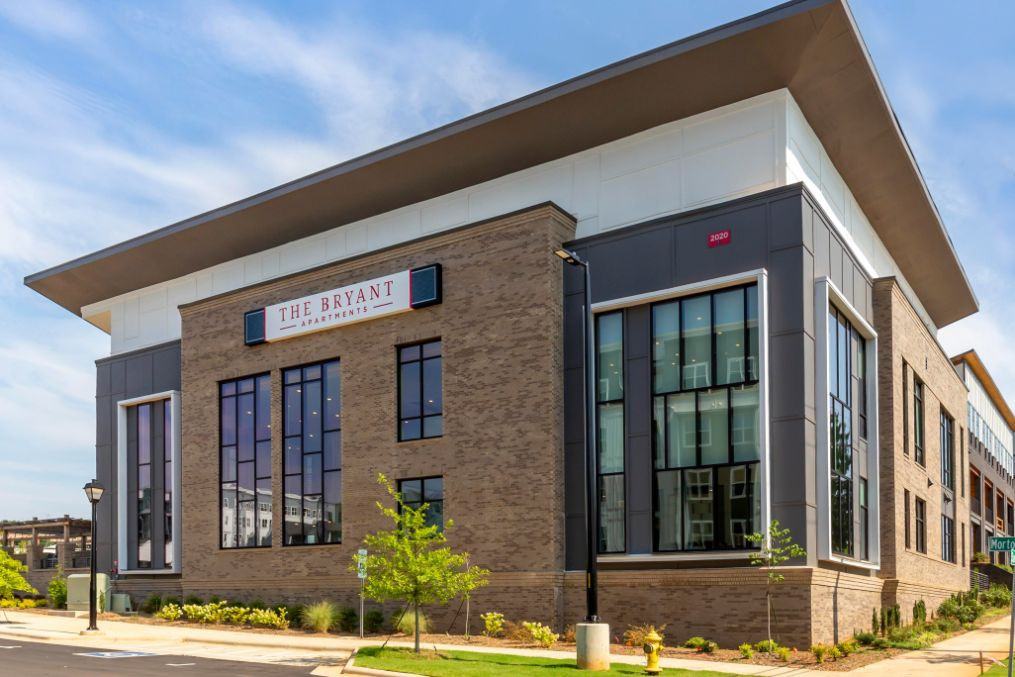 The Bryant Apartments - Photo 6 of 40