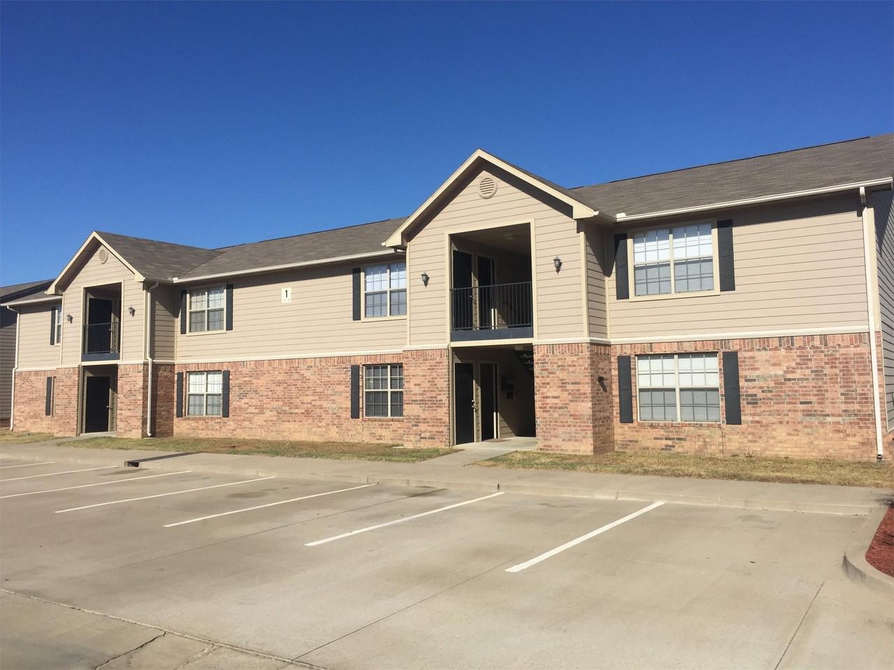 6400 6400 Massard Road - 101 - Photo 3 of 12