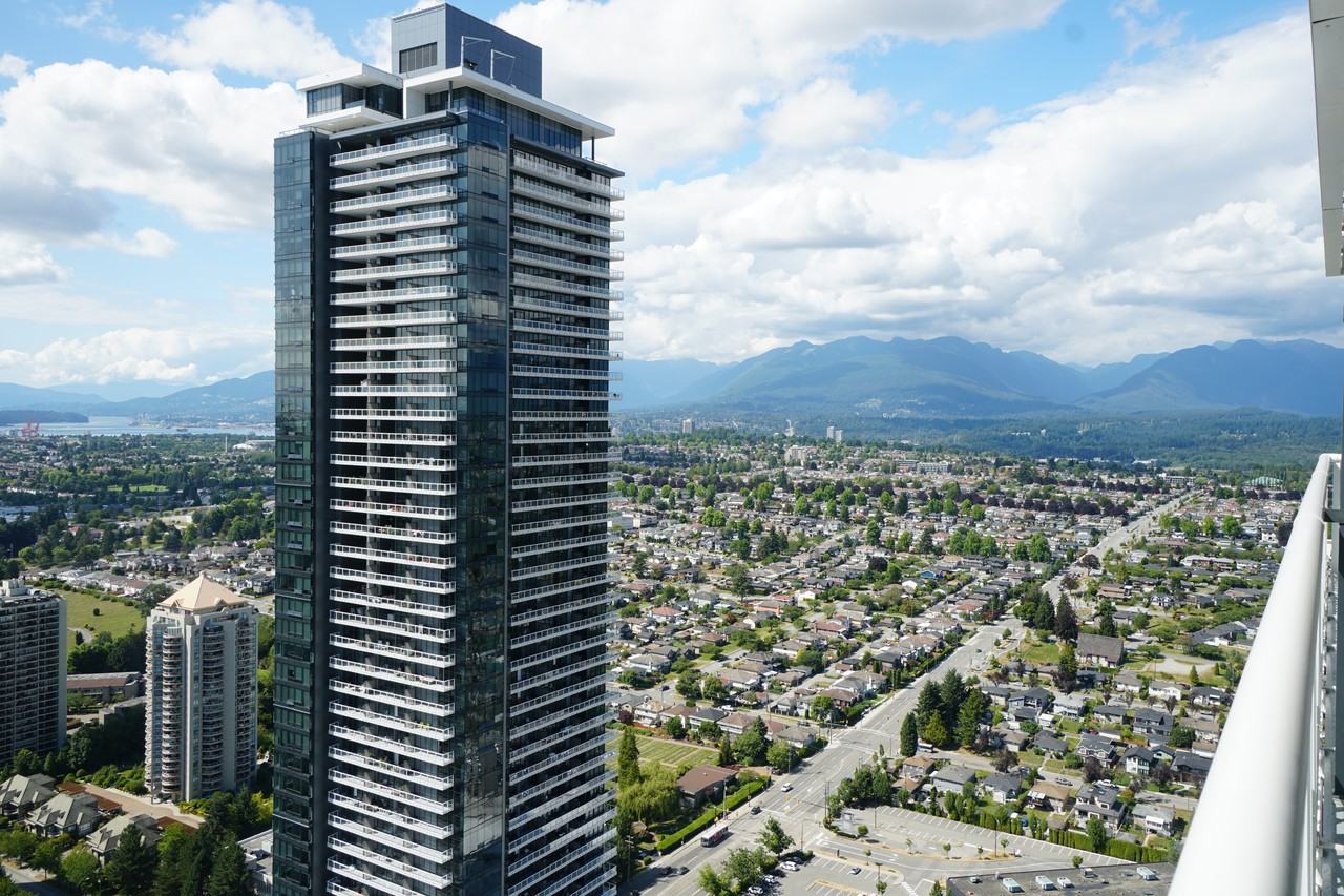 Alpha Alpha Way #48xx - Photo 2 of 9