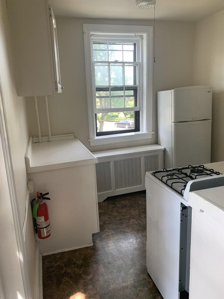 164 W Baltimore Ave - Photo 5 of 11