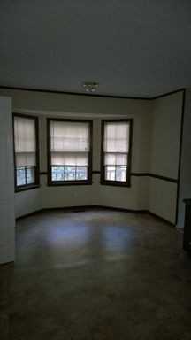 827 Princess Dr - Photo 2 of 16