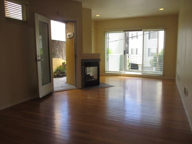 280 Grand View Avenue - Photo 2 of 15