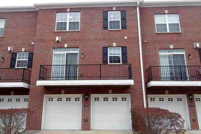 11461 Reagan Dr - Photo 2 of 28