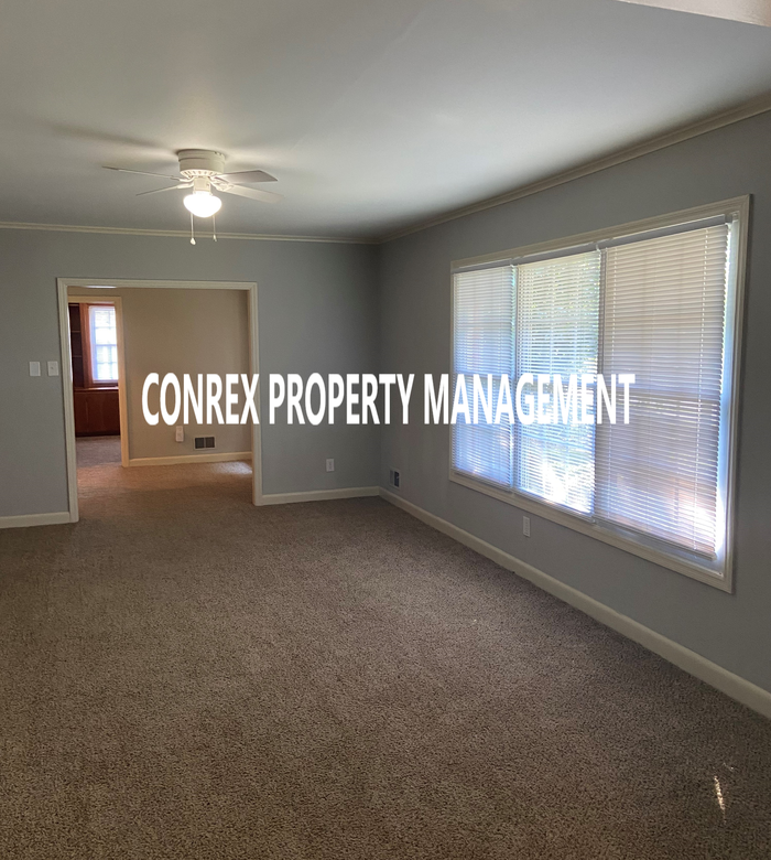 460 W Georgia St - Photo 2 of 8