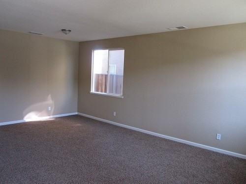 966 Papaya St - Photo 2 of 21