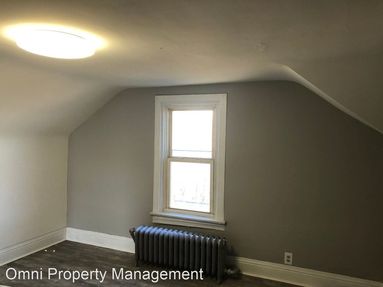 316 Boroview Ave - Photo 3 of 8