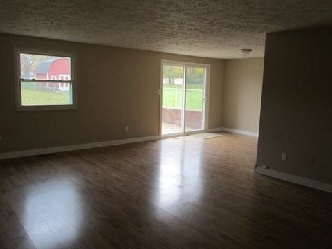 7013 Chimney Rock Ct - Photo 3 of 15