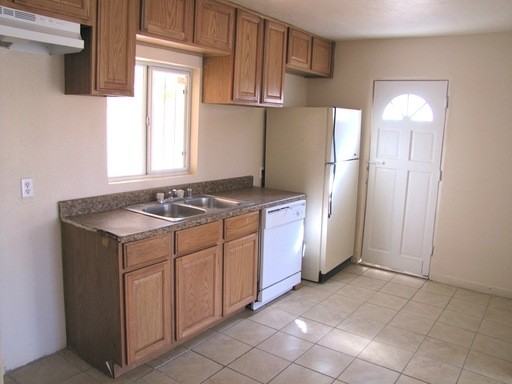 434 57th St SW - Photo 3 of 11