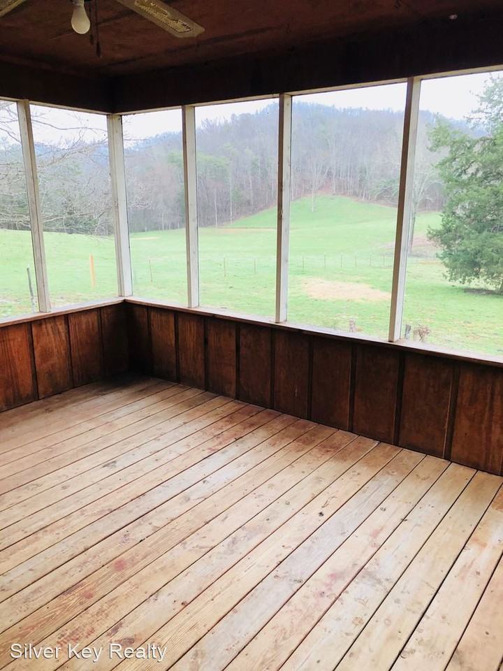 160 County Road 505 - Photo 2 of 17