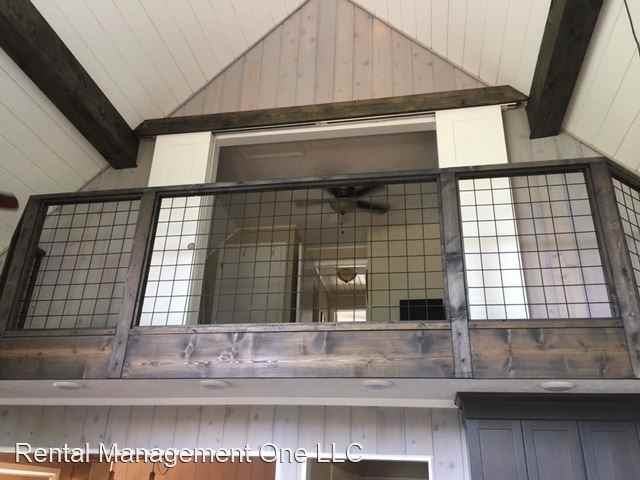 9710 Peninsula Dr - Photo 2 of 11