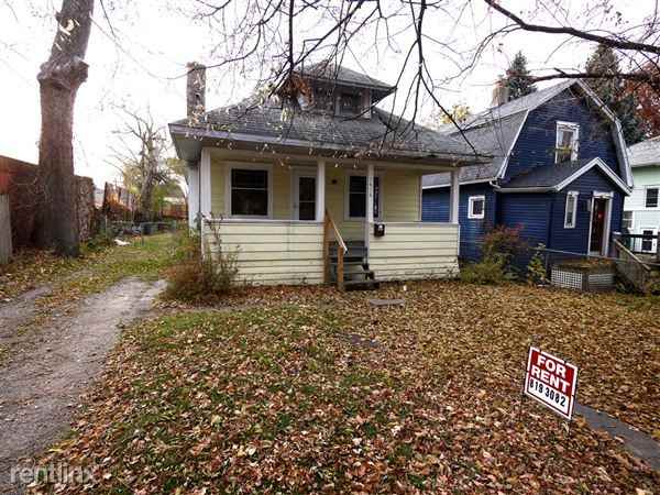 1616 Beal Ave - Photo 3 of 10