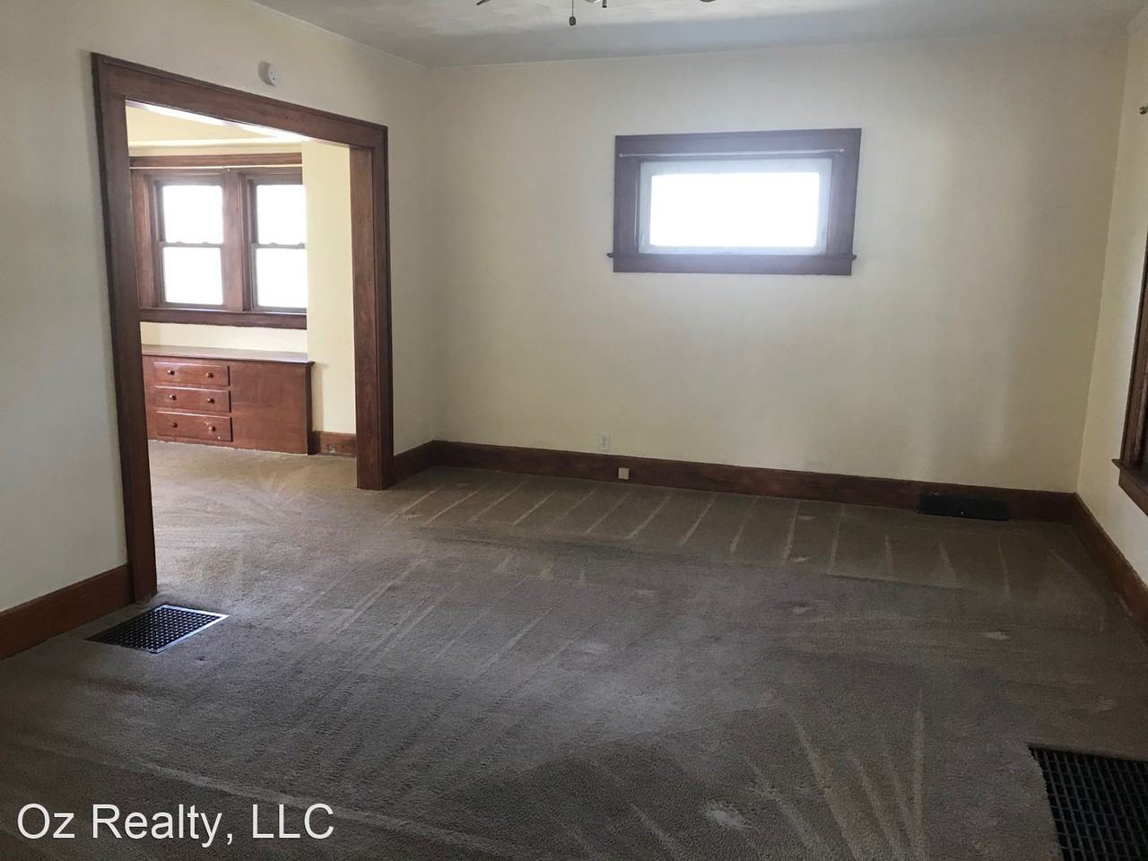 3725 Hoiles Ave - Photo 3 of 9
