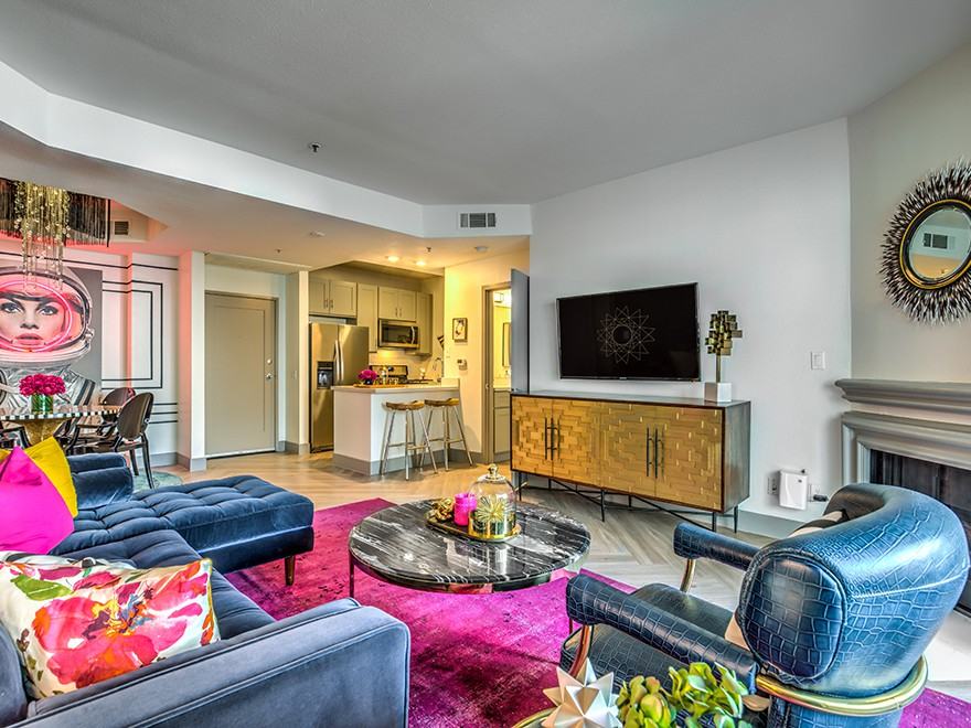 VEDA - Photo 2 of 50